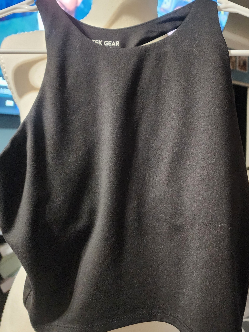 tek gear Black Crop Top Sleeveless Athletic Tank Sz XL